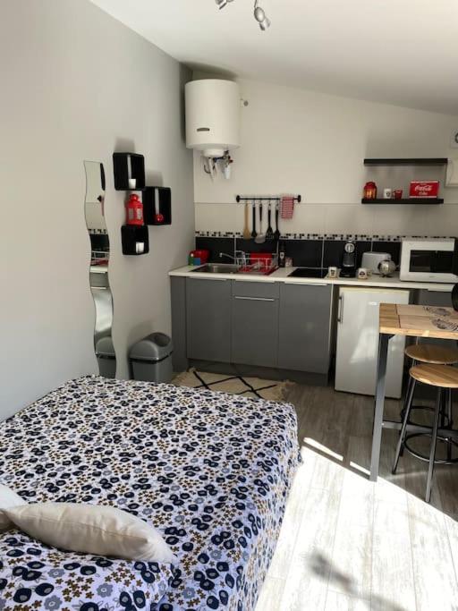 Studio De Reve Au Coeur Du Var. Pourcieux Exterior foto